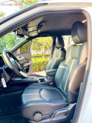 Xe Mitsubishi Xforce Premium 2024