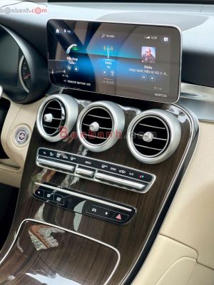 Xe Mercedes Benz GLC 200 2022
