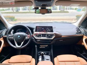 Xe BMW X3 sDrive20i 2024