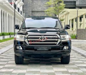 Xe Toyota Land Cruiser 4.6 V8 2020