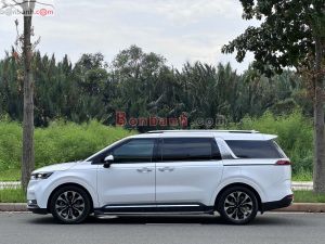 Xe Kia Carnival Signature 2.2D 2023