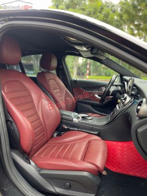 Xe Mercedes Benz C300 AMG 2015