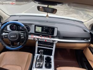 Xe Kia Carnival Luxury 2.2D 2024