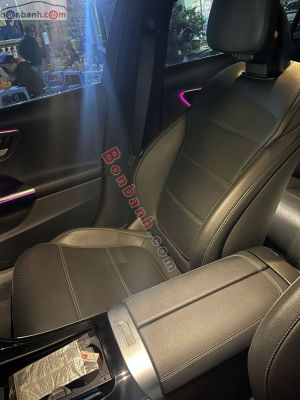 Xe Mercedes Benz C200 Avantgarde 2022