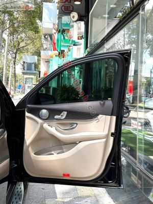 Xe Mercedes Benz GLC 300 4Matic 2021