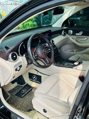 Xe Mercedes Benz GLC 300 4Matic 2021