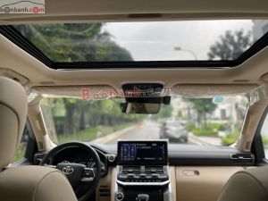 Xe Toyota Land Cruiser 3.5 V6 2024