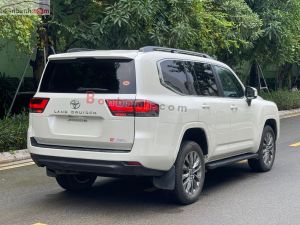Xe Toyota Land Cruiser 3.5 V6 2024