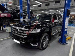 Xe Toyota Land Cruiser VXR 3.5 V6 2023