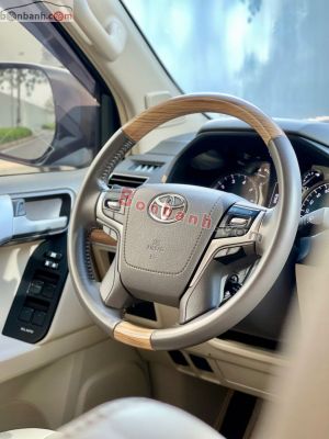 Xe Toyota Prado VX 2.7L 2022