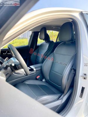 Xe Mercedes Benz C200 Avantgarde 2022