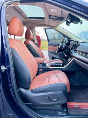 Xe Kia Carnival Signature 3.5G 2024