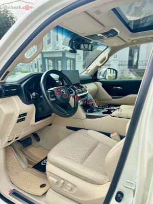 Xe Toyota Land Cruiser 3.5 V6 2023