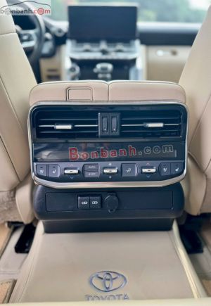 Xe Toyota Land Cruiser 3.5 V6 2023