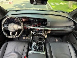 Xe Kia Carnival Signature 2.2D 2023