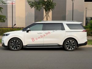 Xe Kia Carnival Signature 2.2D 2022