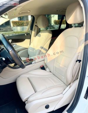 Xe Mercedes Benz GLC 200 2022