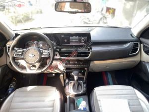 Xe Kia Seltos Premium 1.6 AT 2021