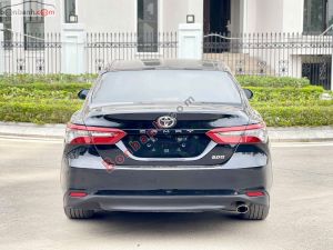 Xe Toyota Camry 2.0Q 2022