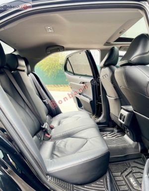 Xe Toyota Camry 2.0Q 2022