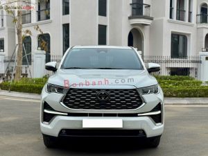 Xe Toyota Innova Cross HEV 2.0 CVT 2025