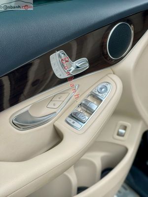 Xe Mercedes Benz GLC 200 2022