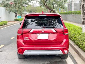 Xe Mitsubishi Outlander Premium 2.0 CVT 2022