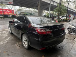 Xe Toyota Camry 2.0E 2018