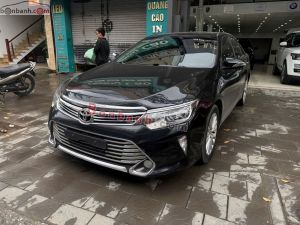 Xe Toyota Camry 2.0E 2018