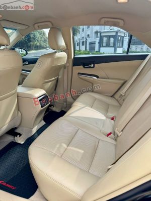 Xe Toyota Camry 2.0E 2018