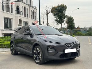 Xe VinFast VF6 Plus 2025