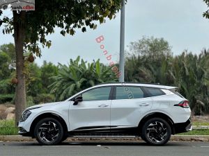 Xe Kia Sportage Signature 2.0G 2024