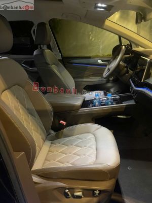 Xe Volkswagen Viloran Luxury 2024