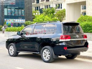 Xe Toyota Land Cruiser 4.6 V8 2020