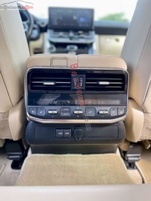 Xe Toyota Land Cruiser 3.5 V6 2023