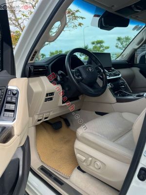 Xe Toyota Land Cruiser 3.5 V6 2023