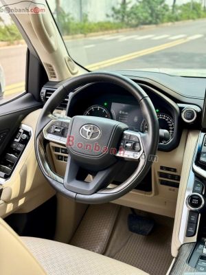 Xe Toyota Land Cruiser 3.5 V6 2023