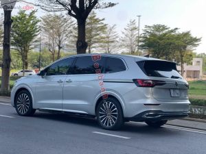 Xe Volkswagen Viloran Luxury 2024