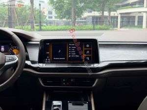 Xe Volkswagen Viloran Luxury 2024