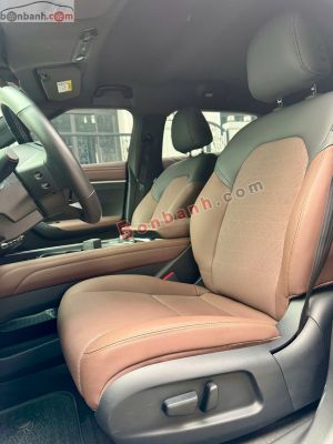 Xe VinFast VF7 Plus 2025