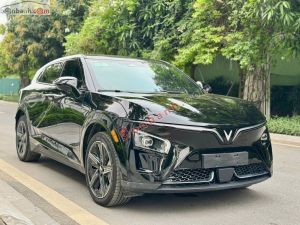 Xe VinFast VF7 Plus 2025