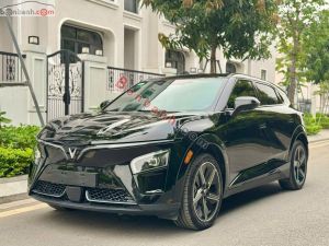 Xe VinFast VF7 Plus 2025