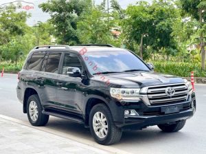 Xe Toyota Land Cruiser 4.6 V8 2020