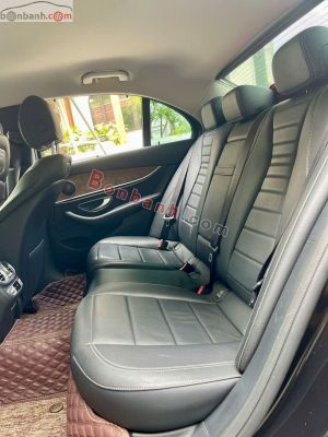 Xe Mercedes Benz E200 2019