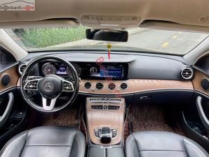 Xe Mercedes Benz E200 2019