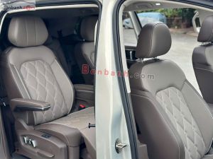 Xe Volkswagen Viloran Luxury 2025