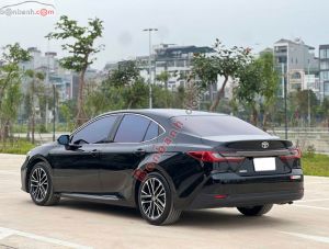 Xe Toyota Camry 2.0Q 2024