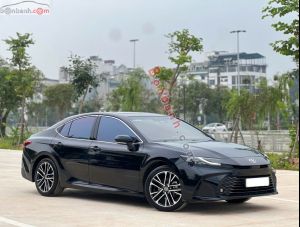 Xe Toyota Camry 2.0Q 2024