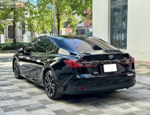 Xe Toyota Camry 2.0Q 2024