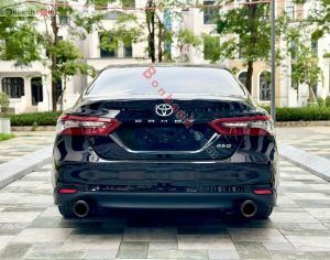 Xe Toyota Camry 2.0Q 2021